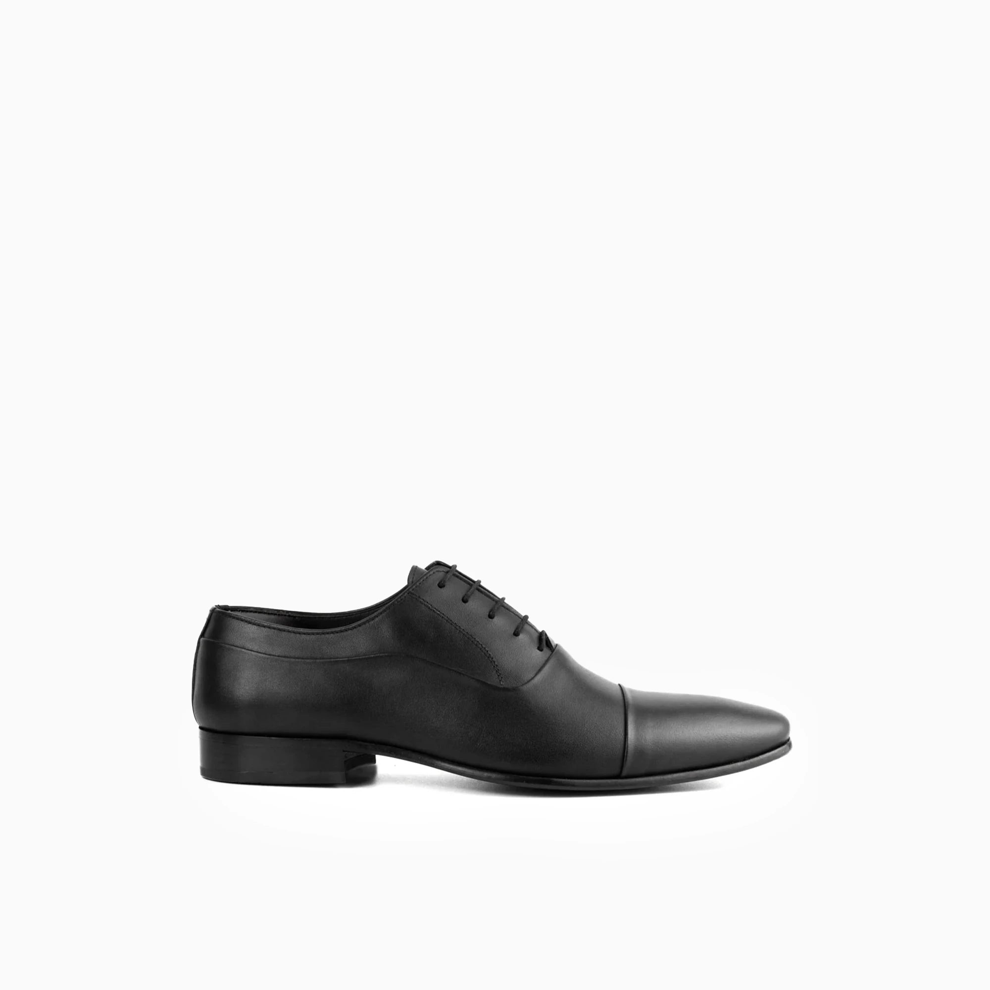 white dress with black piping Sanzio Matte Black Cap-Toe Oxford for Men