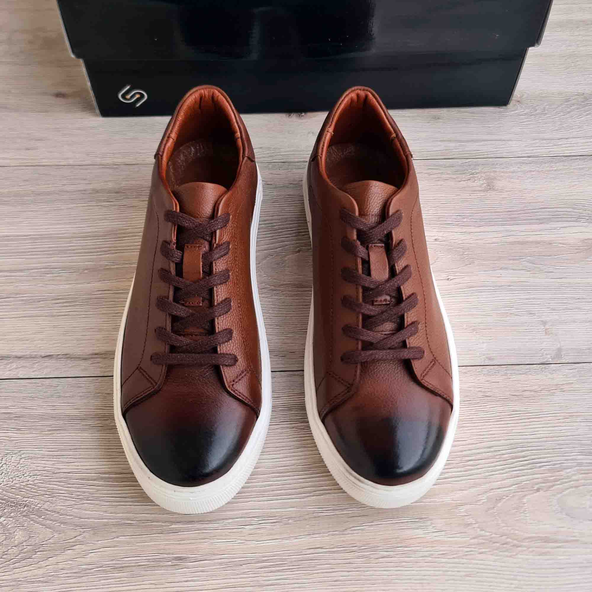 Sorrento Floater Leather Men's Sneaker in Maple — three-quarter view | Scarpetto