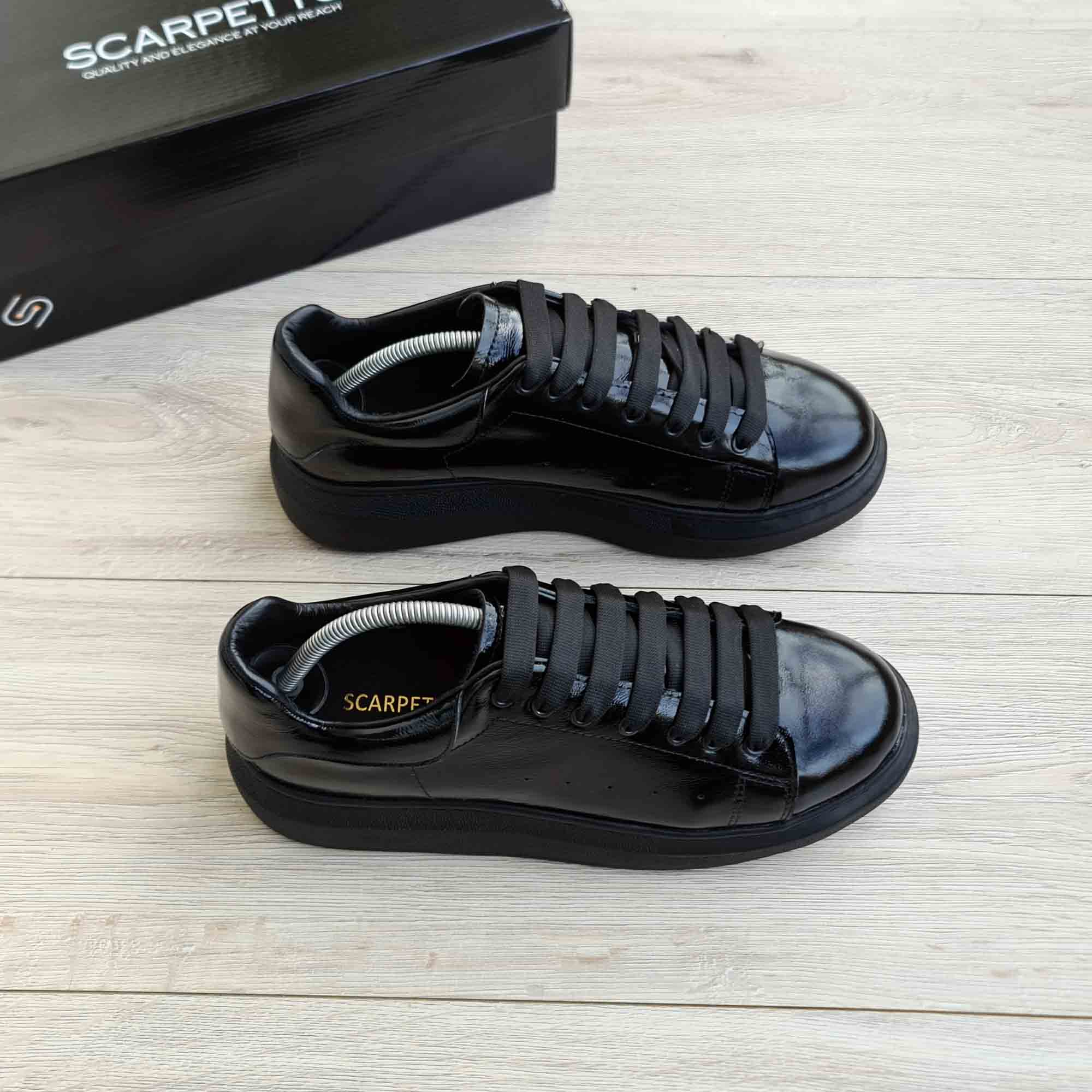 Lift Soft Patent Platform Men's Sneaker — top view | Scarpetto