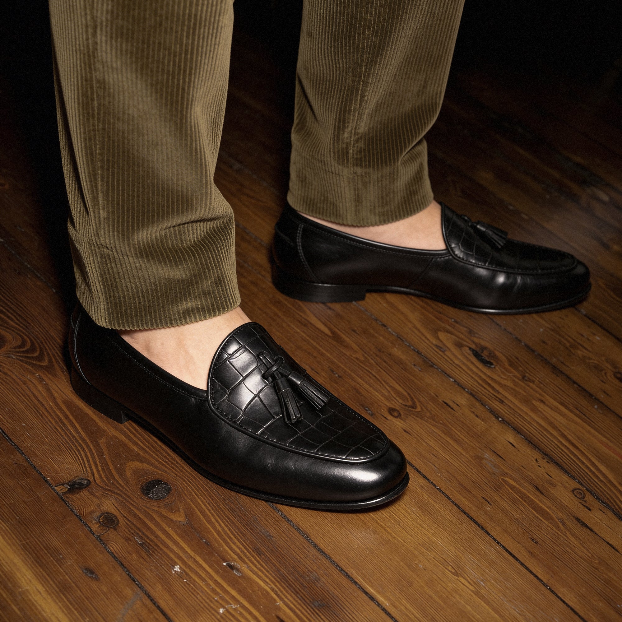 Frangiato Croco Black Tassel Loafer — toe detail | Scarpetto