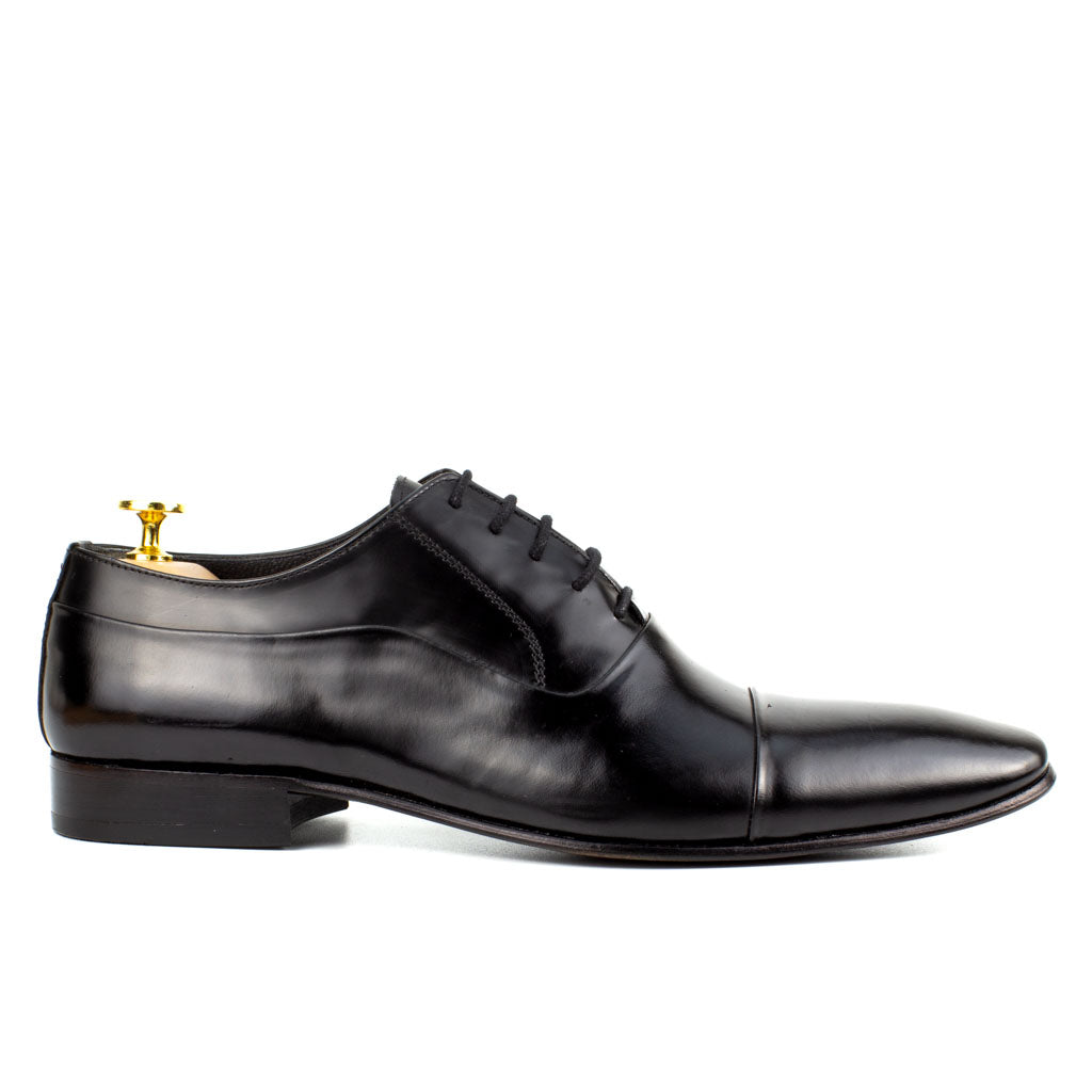 Sanzio Polished Black Cap-Toe Oxford for Men — front view | Scarpetto