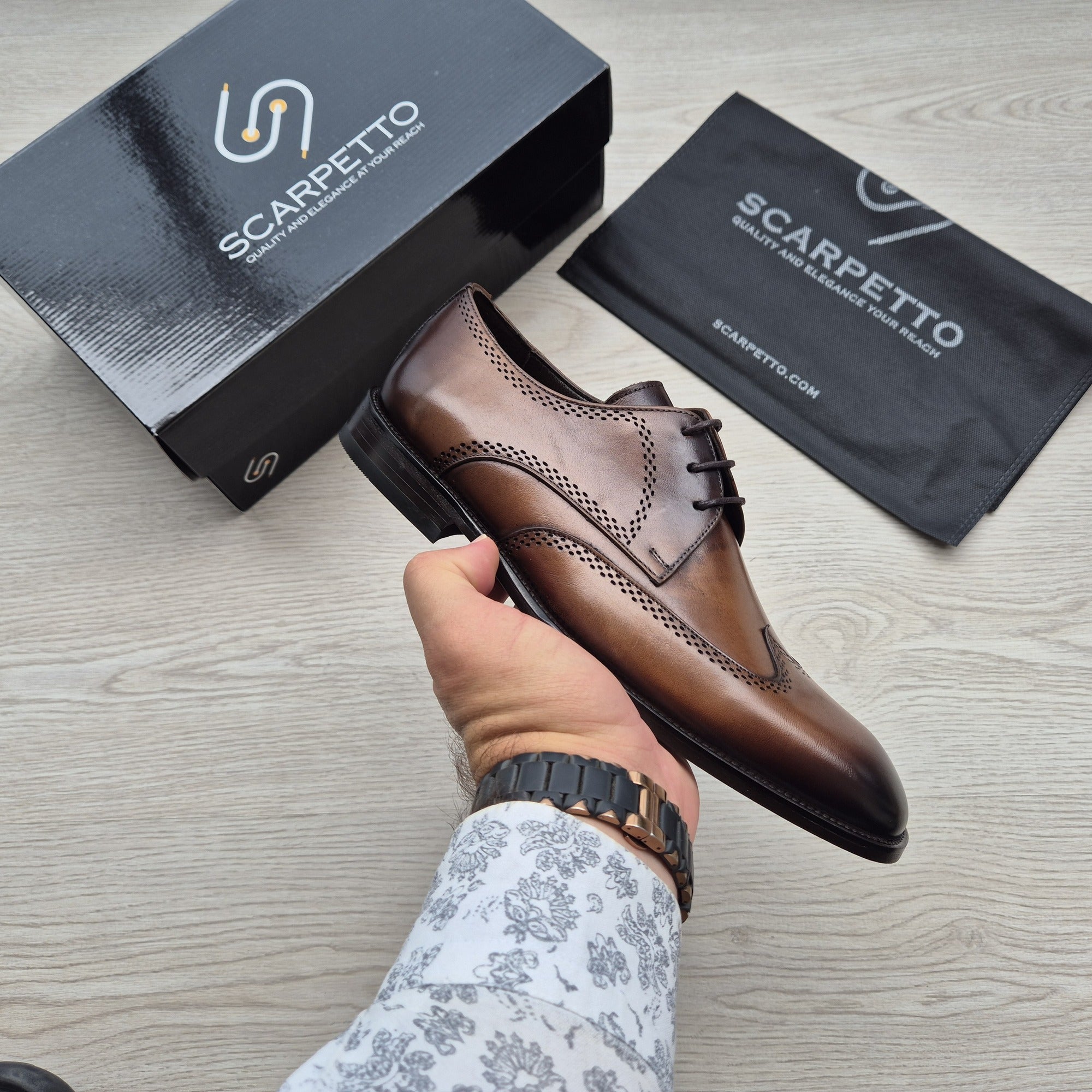 Rinaldo Whiskey Brown Wingtip Brogue Derby — side view | Scarpetto