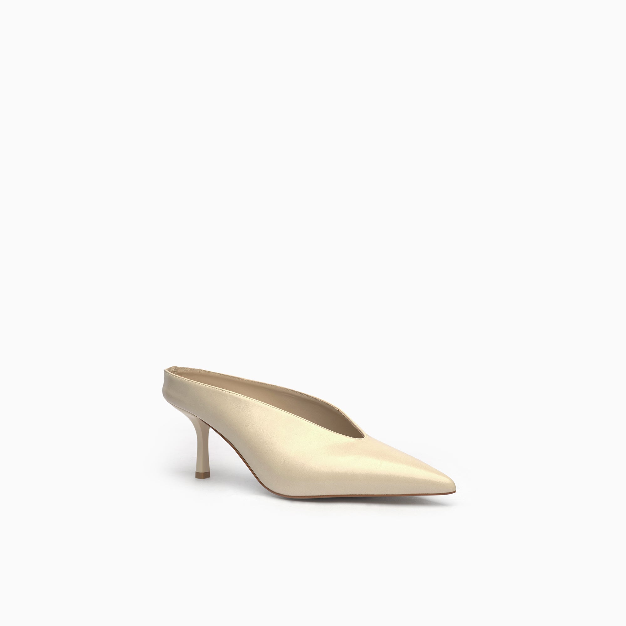 Serena Ivory Cream Pointed Backless Mule — three-quarter view | Scarpetto