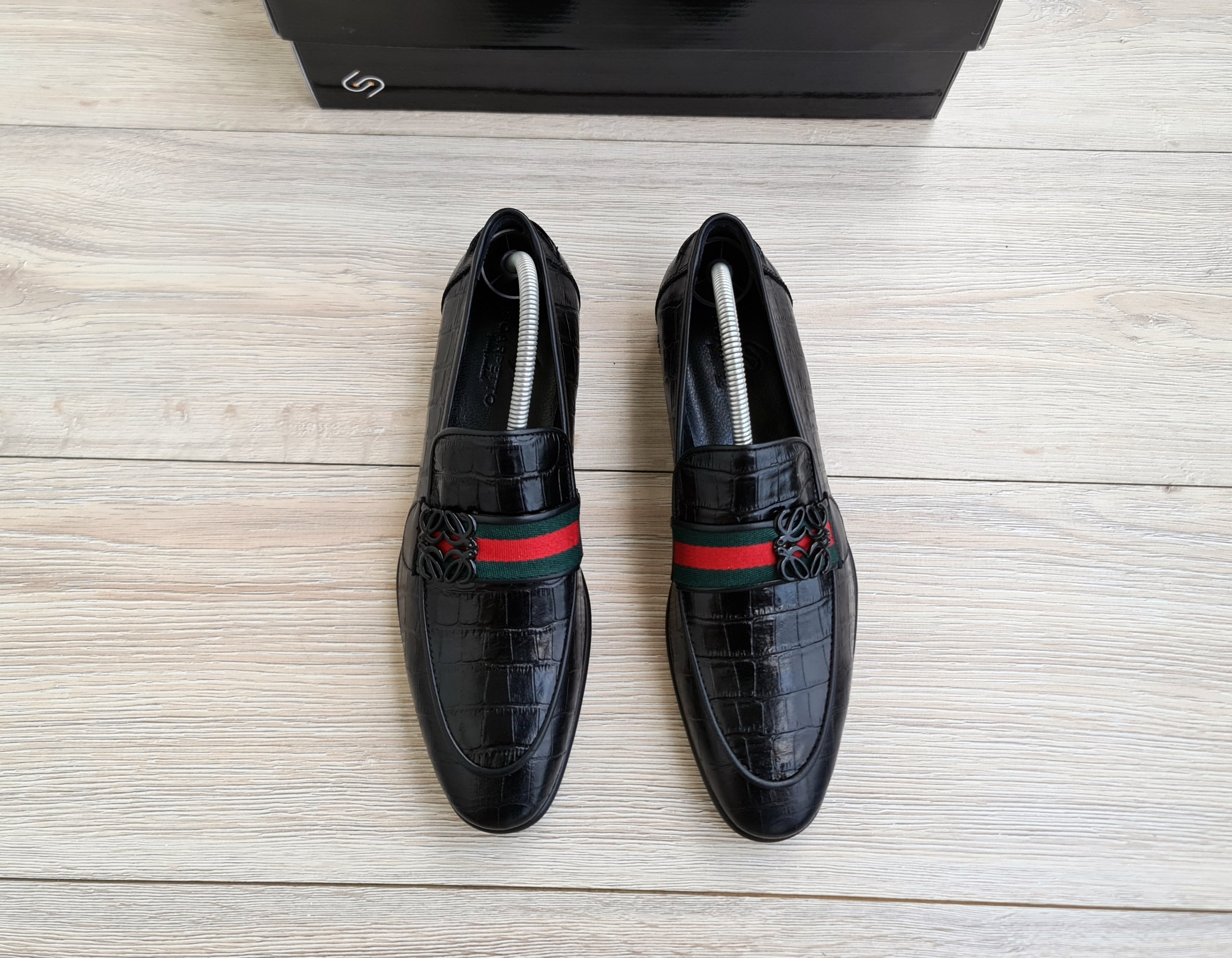 Fiore Croco Patent Men's Loafer — side view | Scarpetto