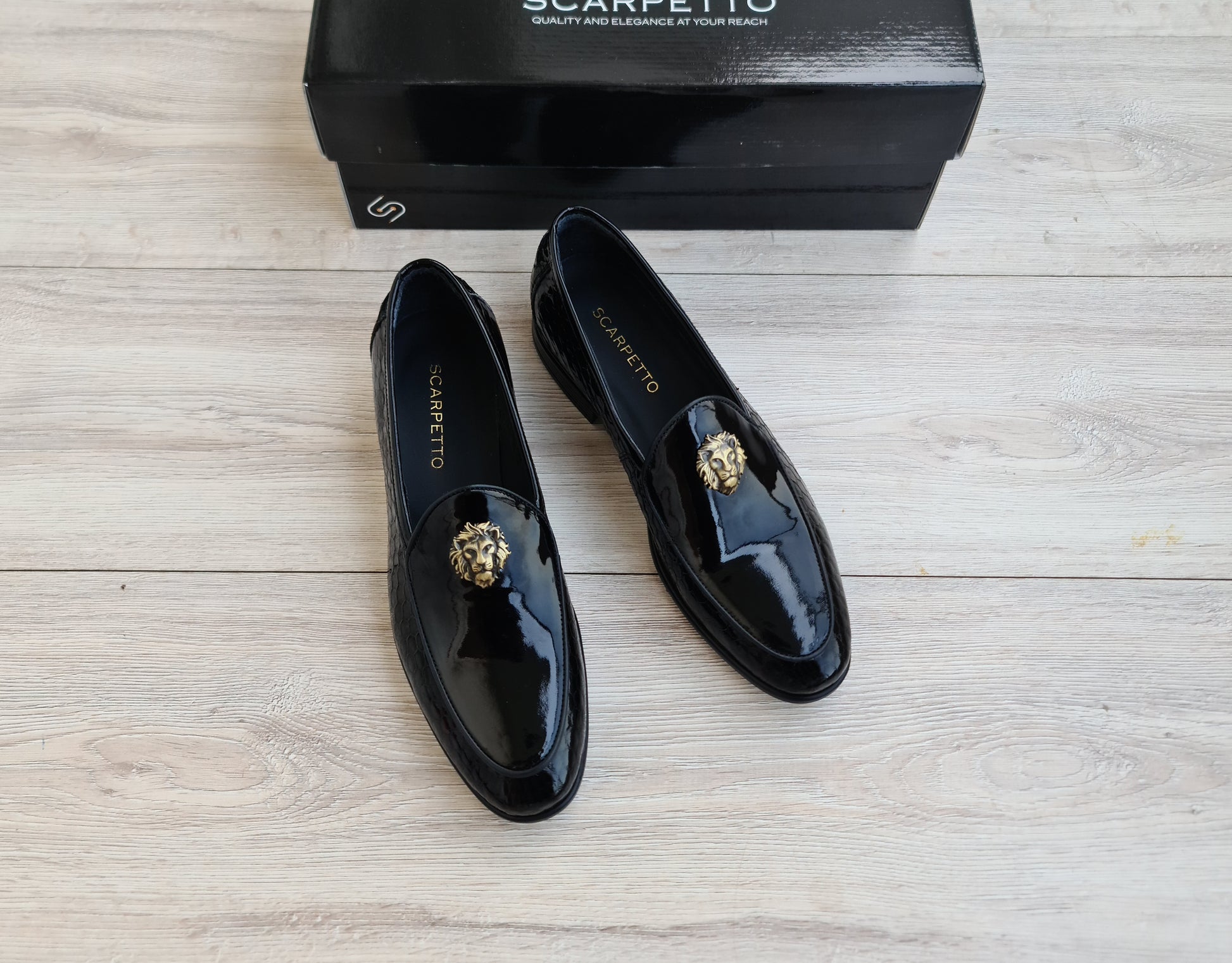 Men's Patent Leather Loafers - Lion Head Buckle - Scarpetto