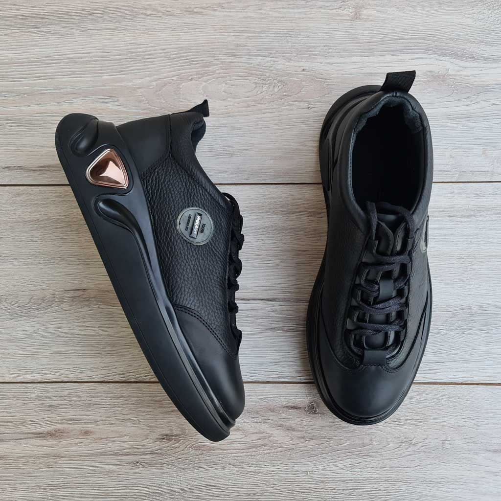 Apex Platform Leather Men's Sneaker — three-quarter view | Scarpetto