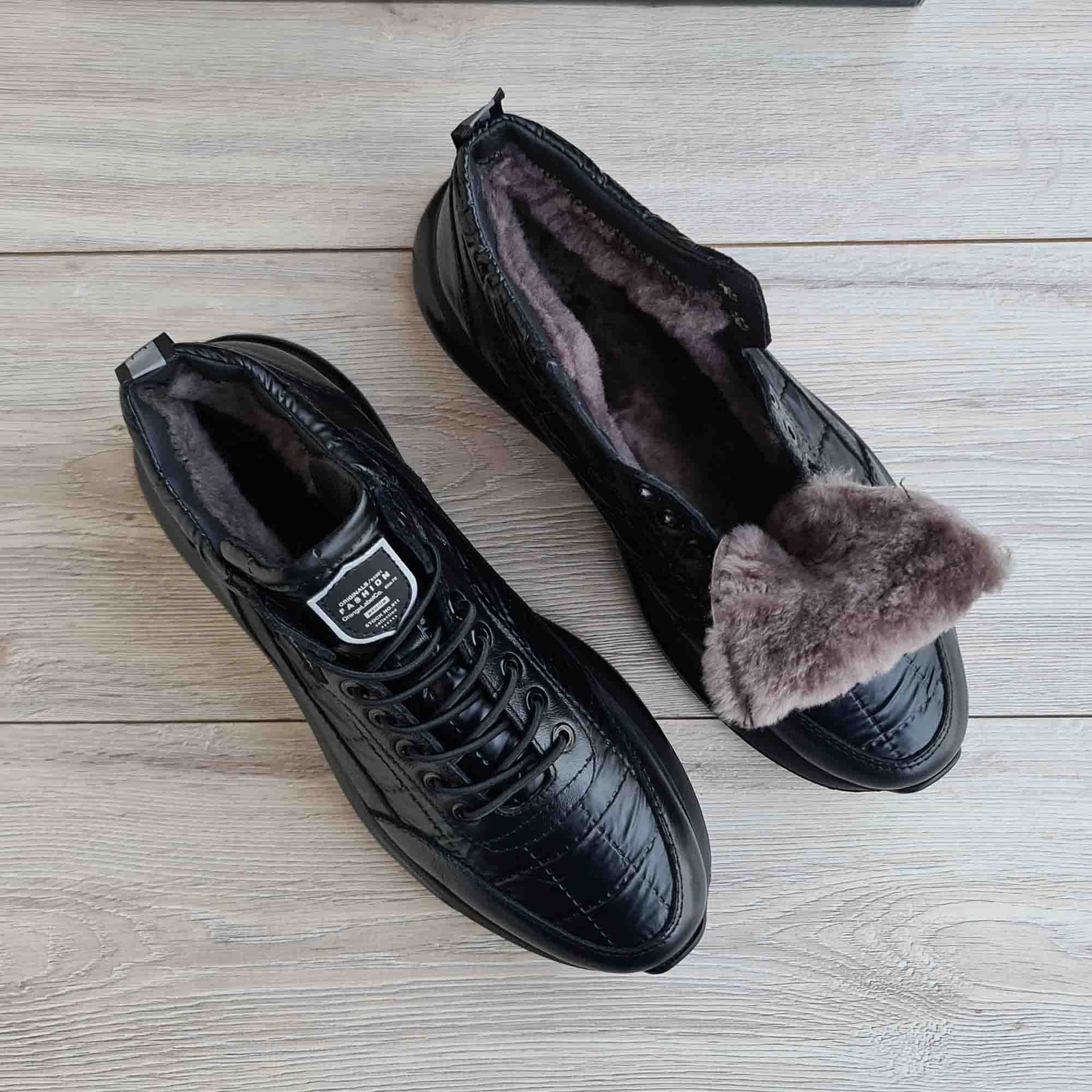 Black Leather Sneakers | Fur Lining | High Sole