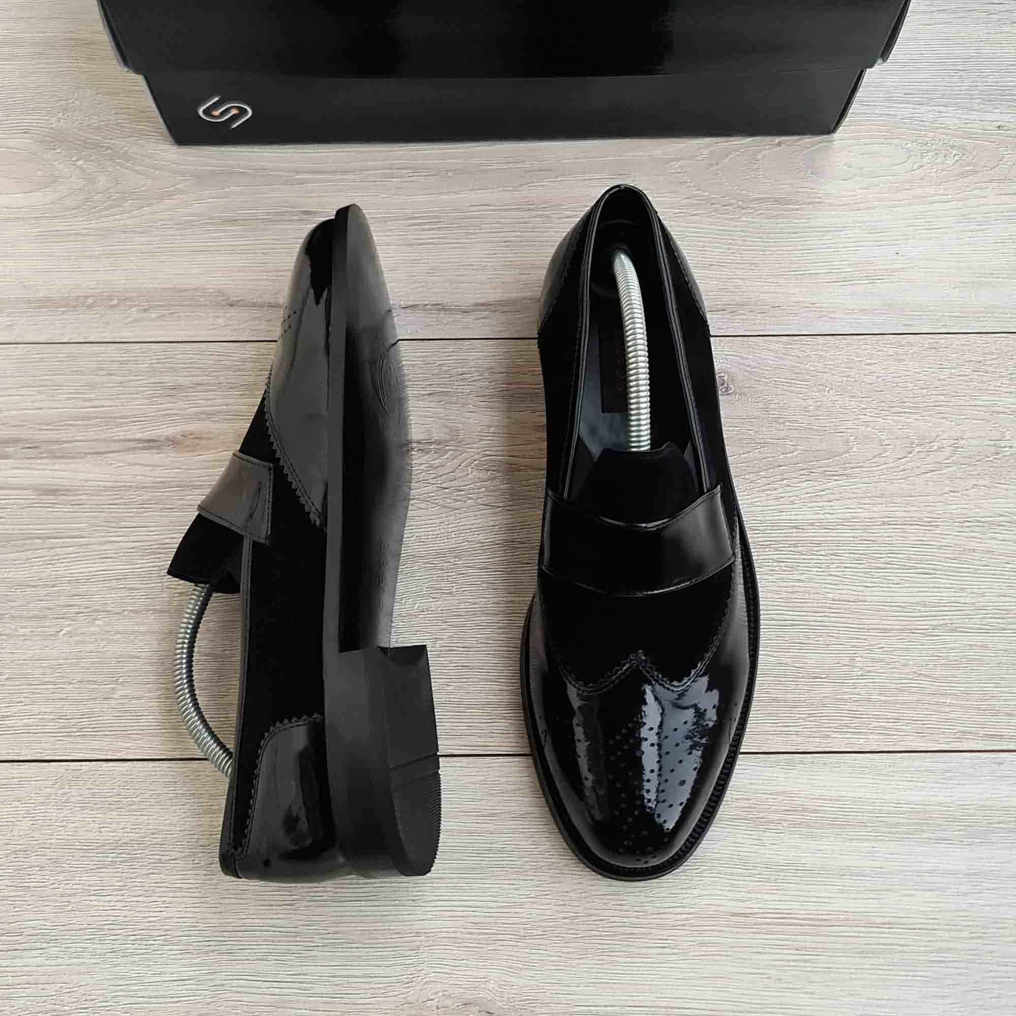 Nerano Split Black Patent Brogue Men's Loafer — heel detail | Scarpetto