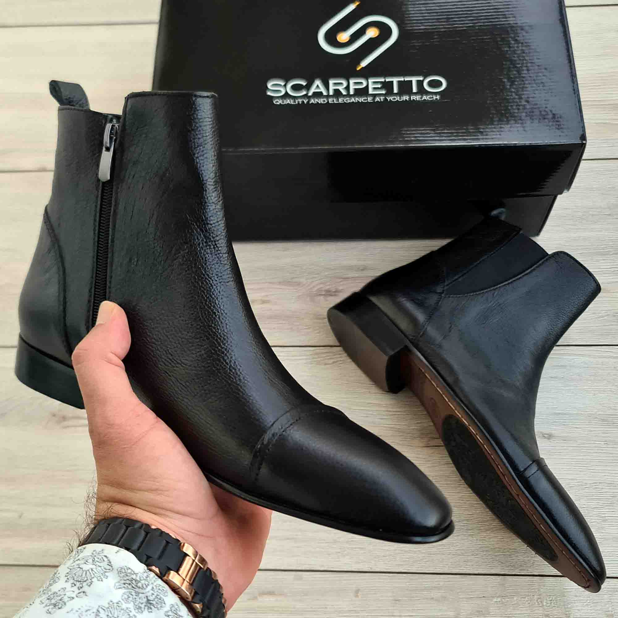 Cavaliero Floater Leather Men's Chelsea Boots — three-quarter view | Scarpetto