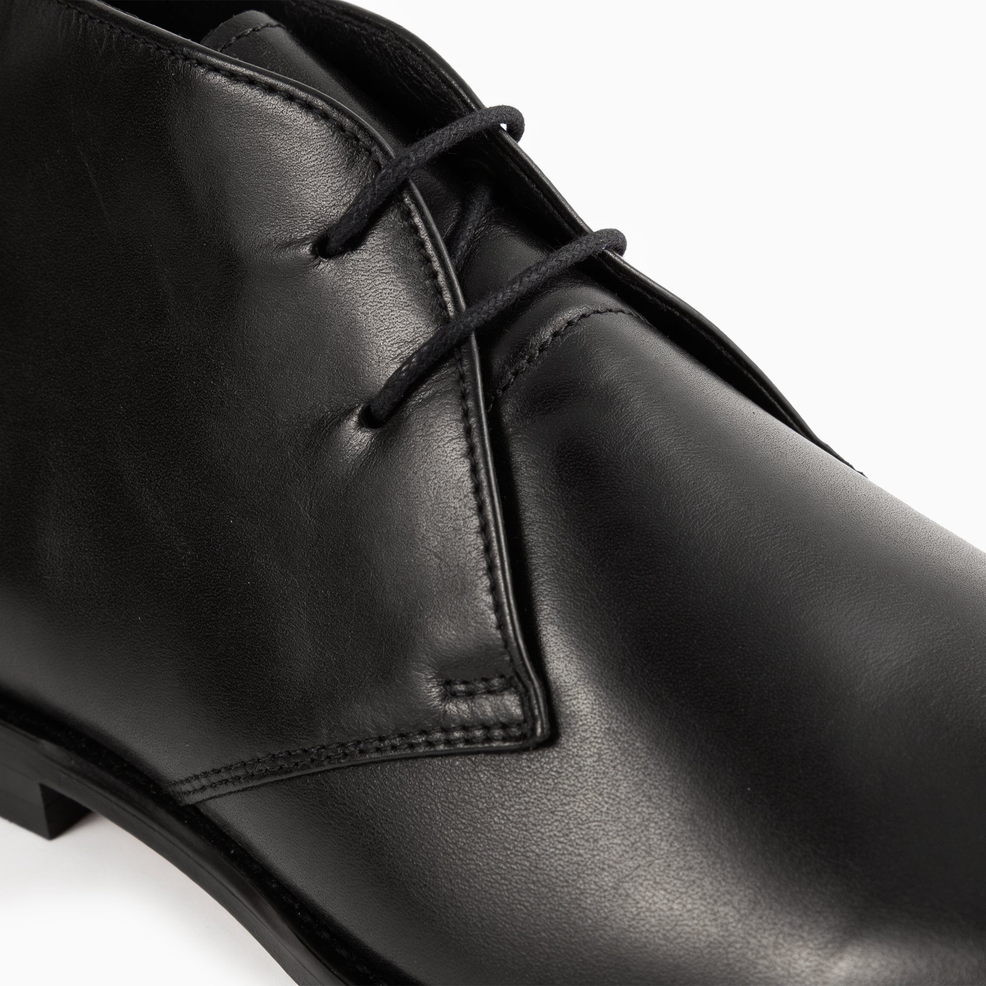 Breeze Black Men's Genuine Leather Chukka Boots