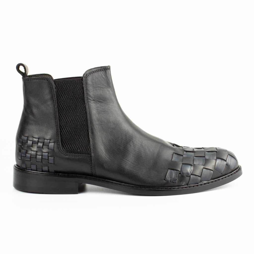 Intreccio Woven Leather Men's Chelsea Boots in — front view | Scarpetto