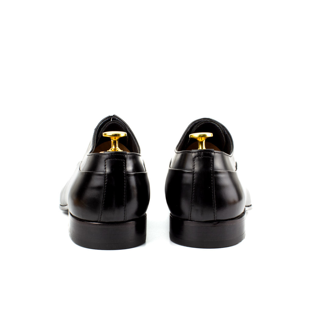 Sanzio Polished Black Cap-Toe Oxford for Men — top view | Scarpetto