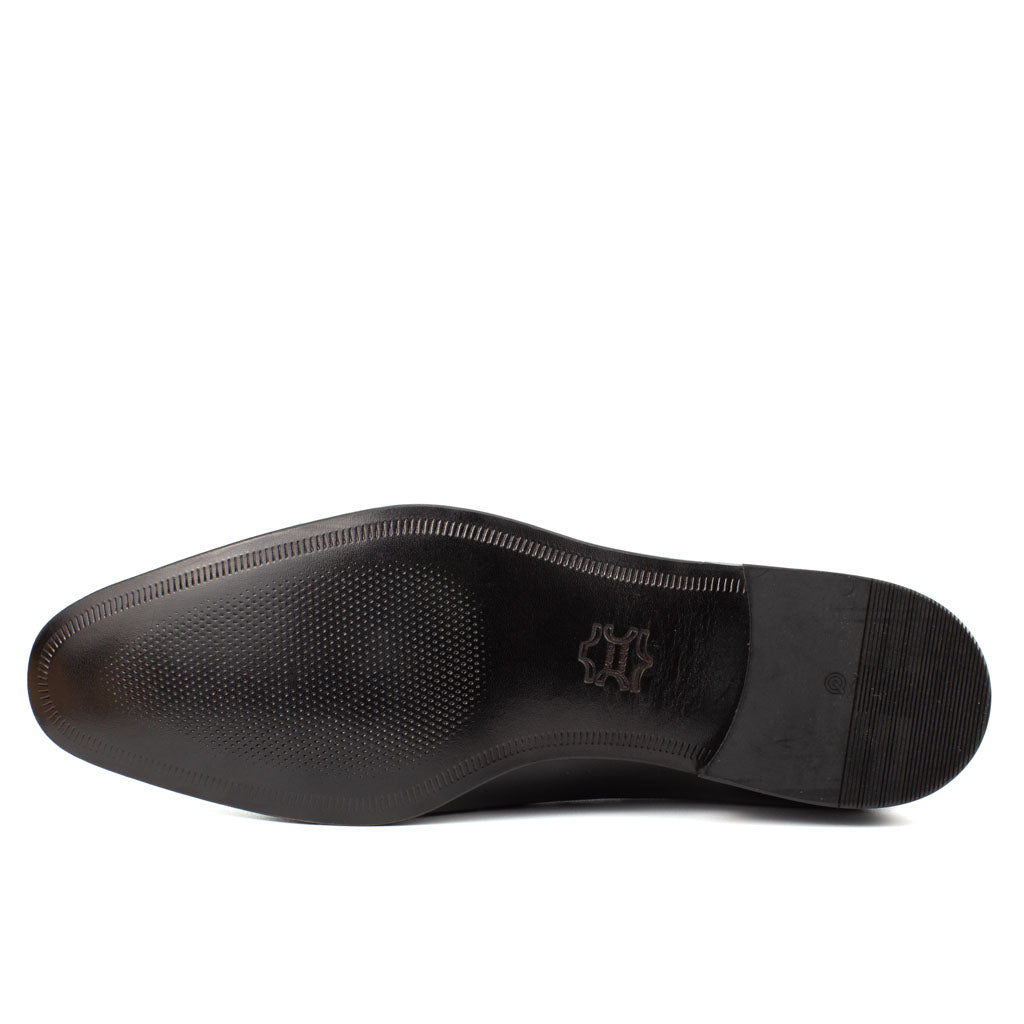 Sanzio Polished Black Cap-Toe Oxford for Men — heel detail | Scarpetto