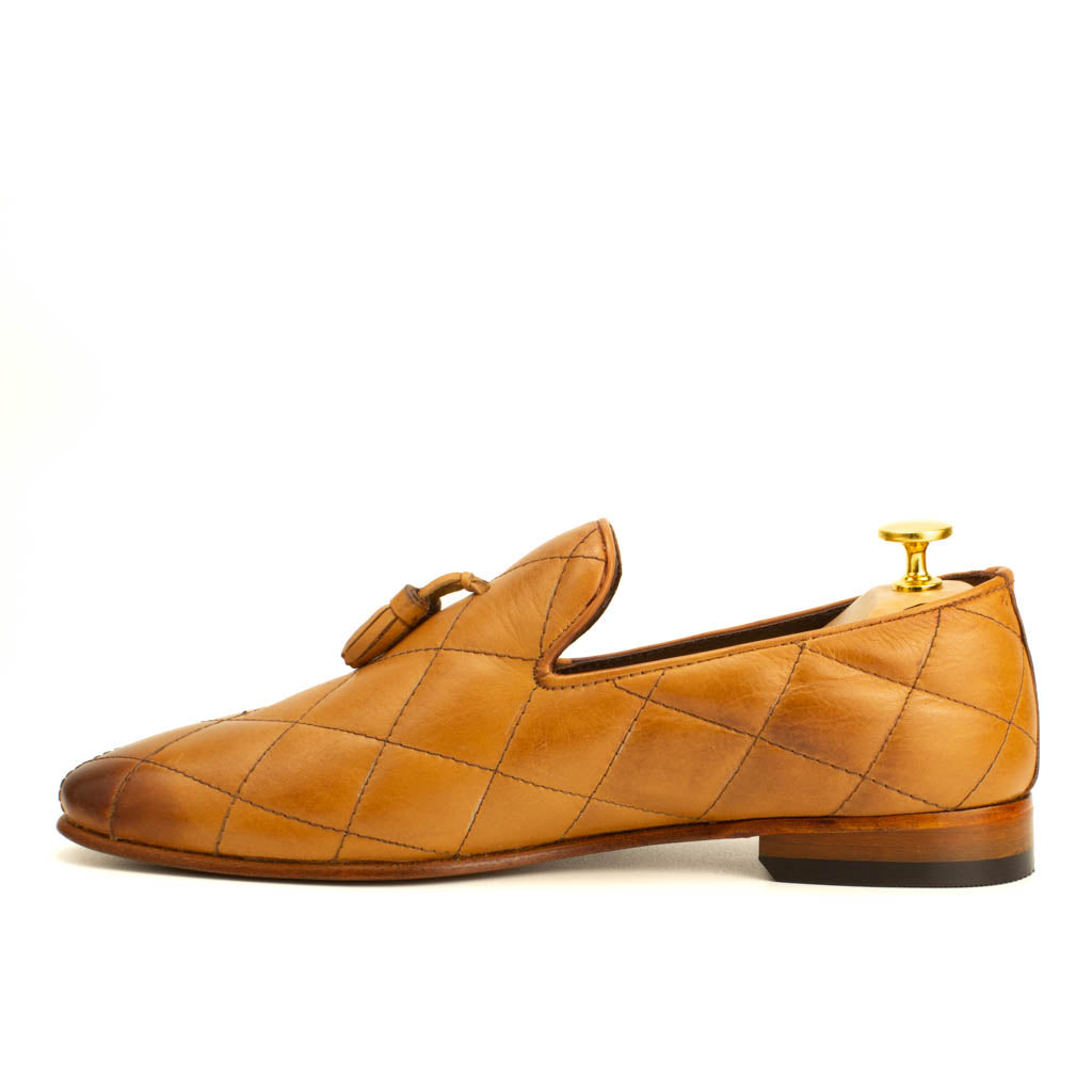 Premium Quilted Leather Tassel Loafers in Brown