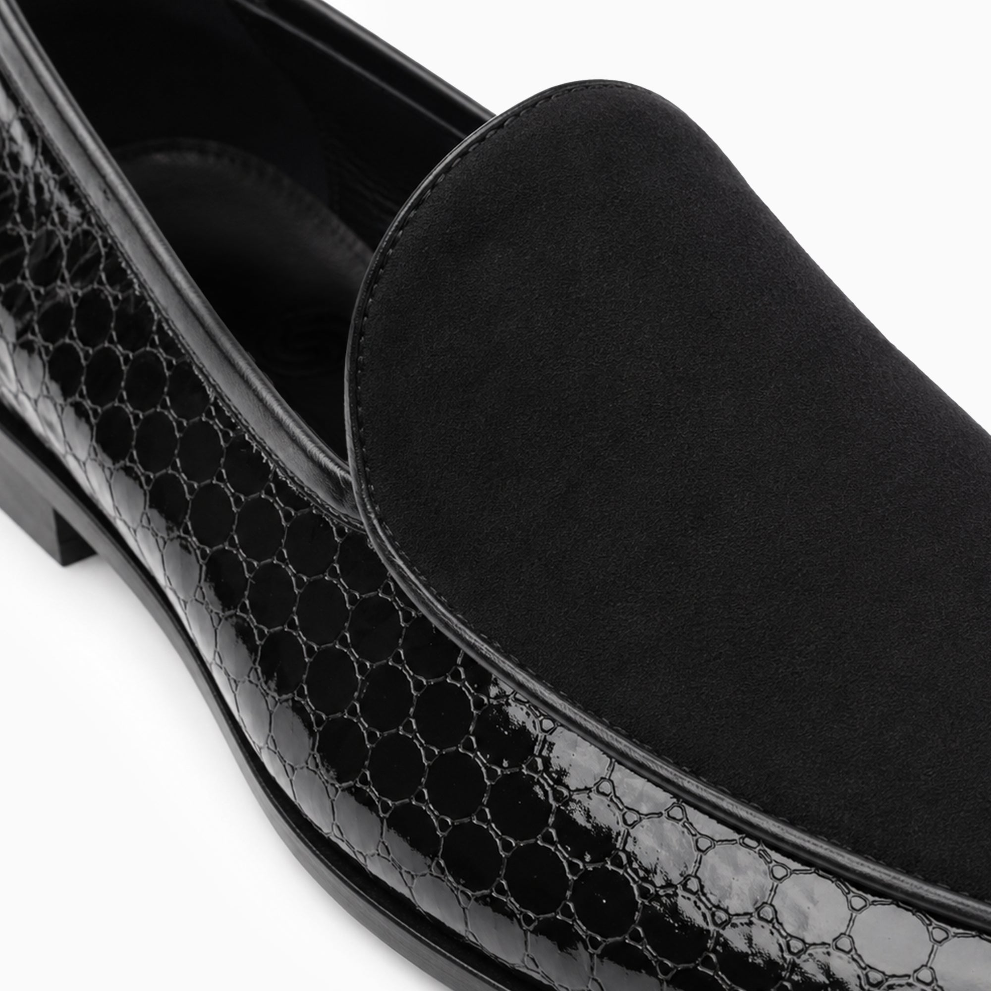 Leone Croco Suede