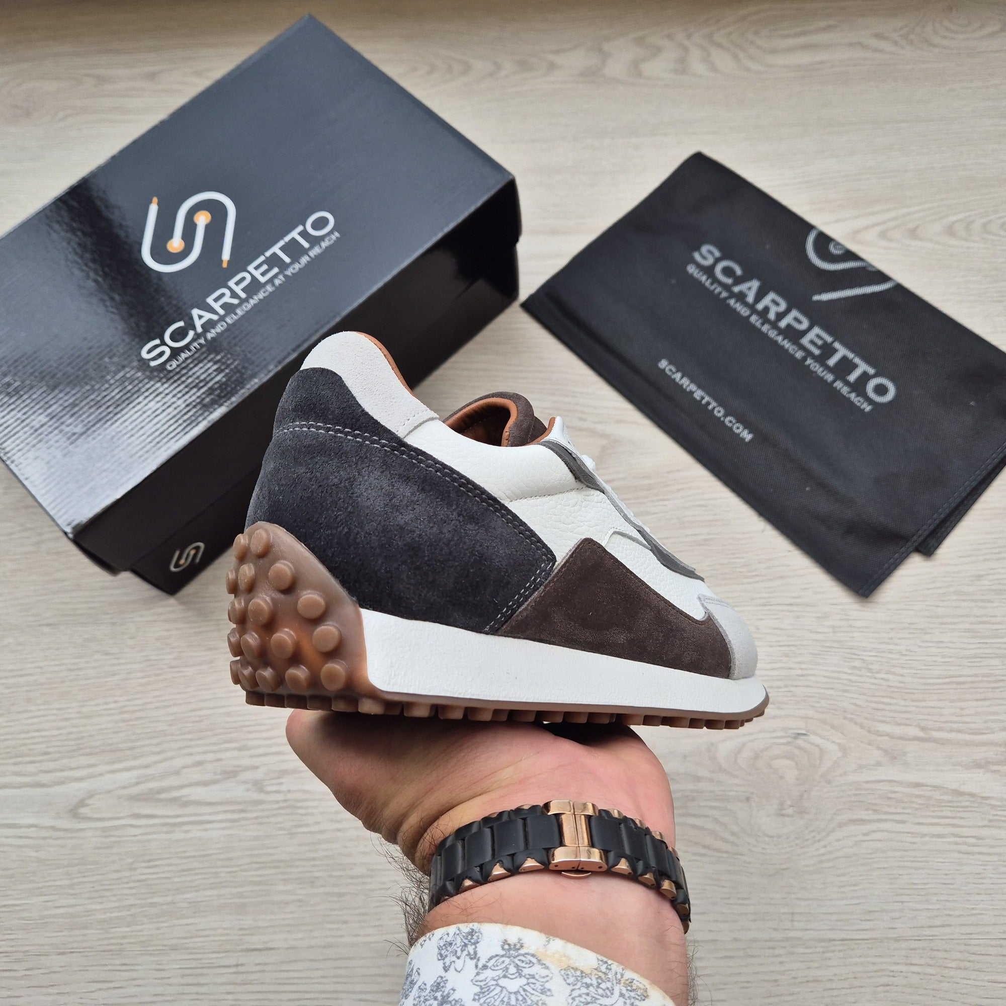 Corsa Alabaster White Retro Running Sneaker - sole detail