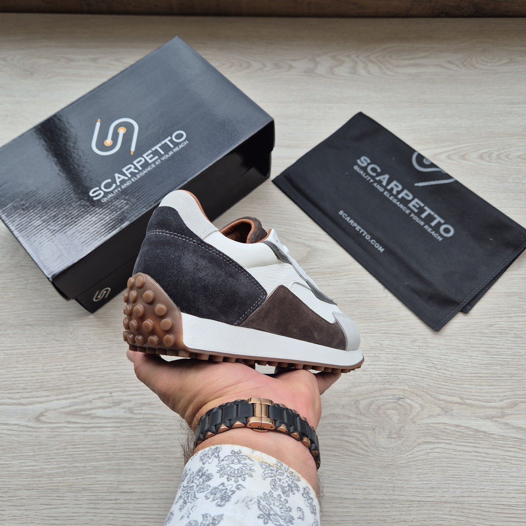 Corsa Alabaster White Retro Running Sneaker - three-quarter view