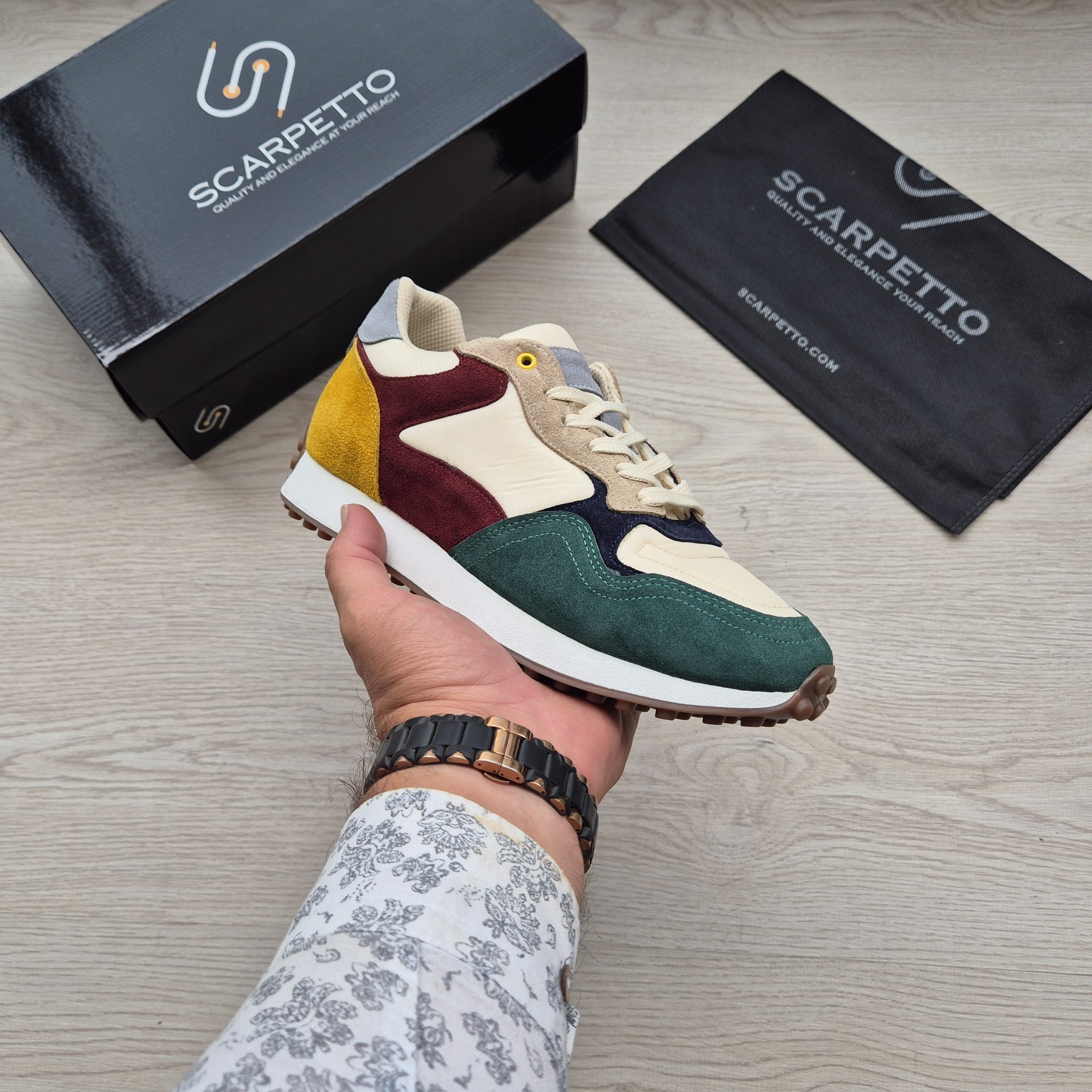 Corsa Harvest Multi Retro Running Sneaker - side view