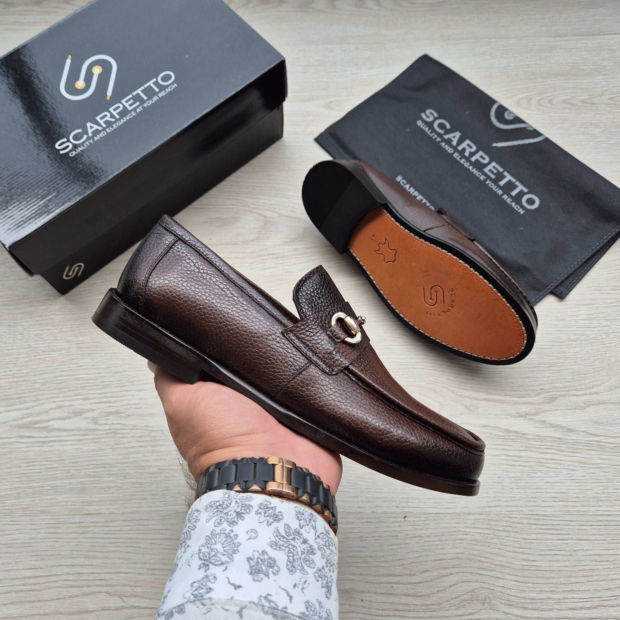 Enzo Chestnut Brown Pebbled Leather Loafer sole detail