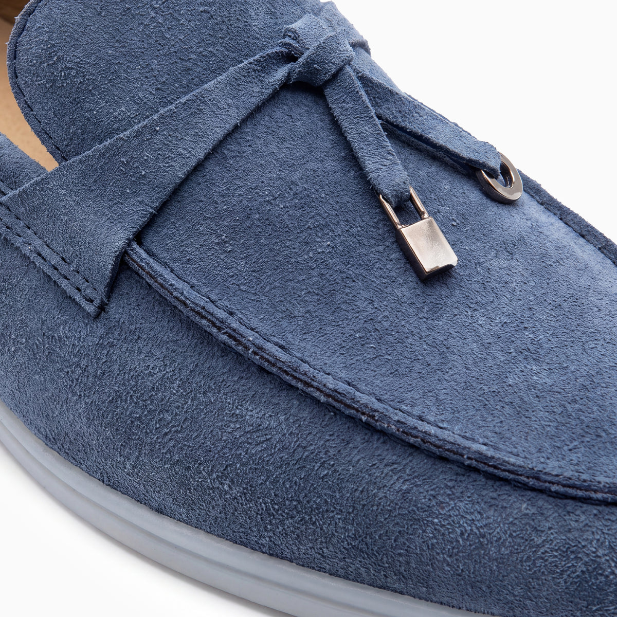 Flecos Tassel Suede